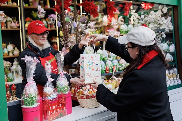 Moskova’nın sıcaklığını hissedin: “Paskalya Hediyesi” festivali misafirlerini ağırlıyor